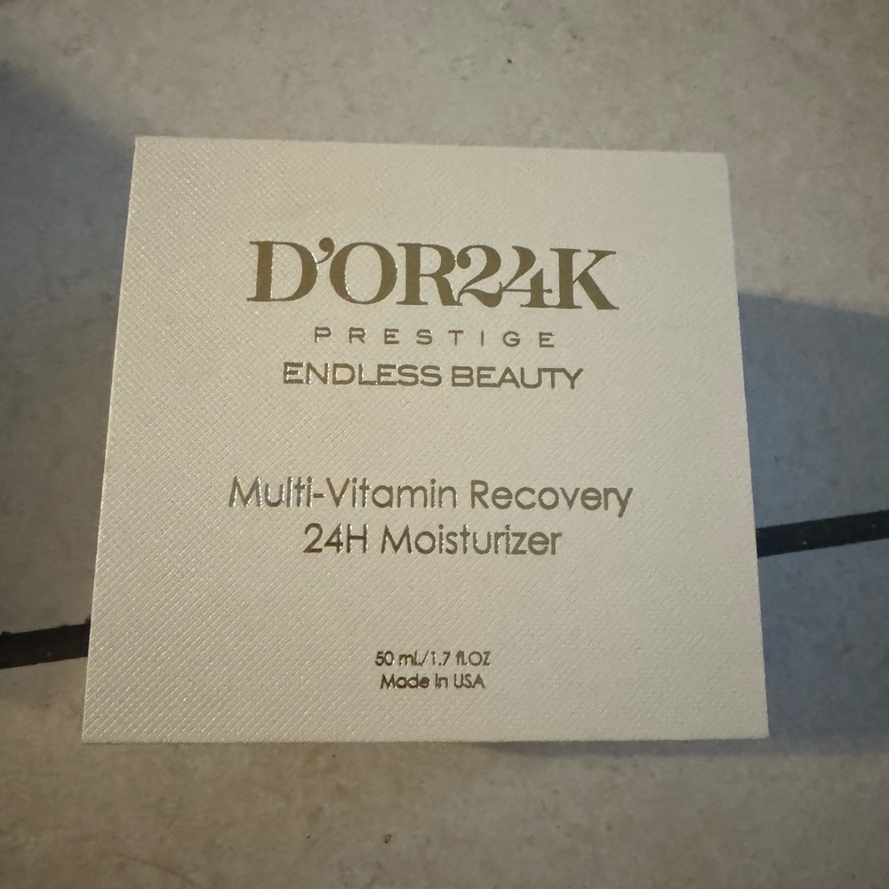 D'Or 24K Prestige Multi-Vitamin Recovery Moisturizer